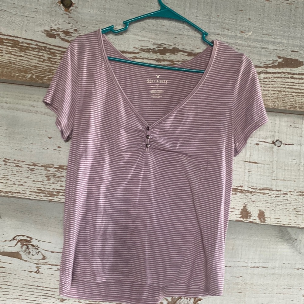 American Eagle soft and sexy shirt